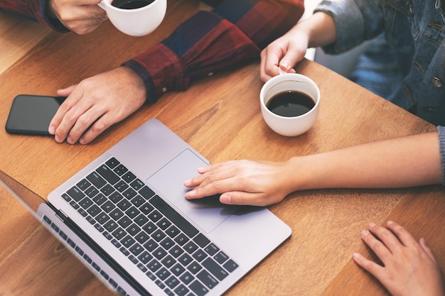 Komunikácia s tímom